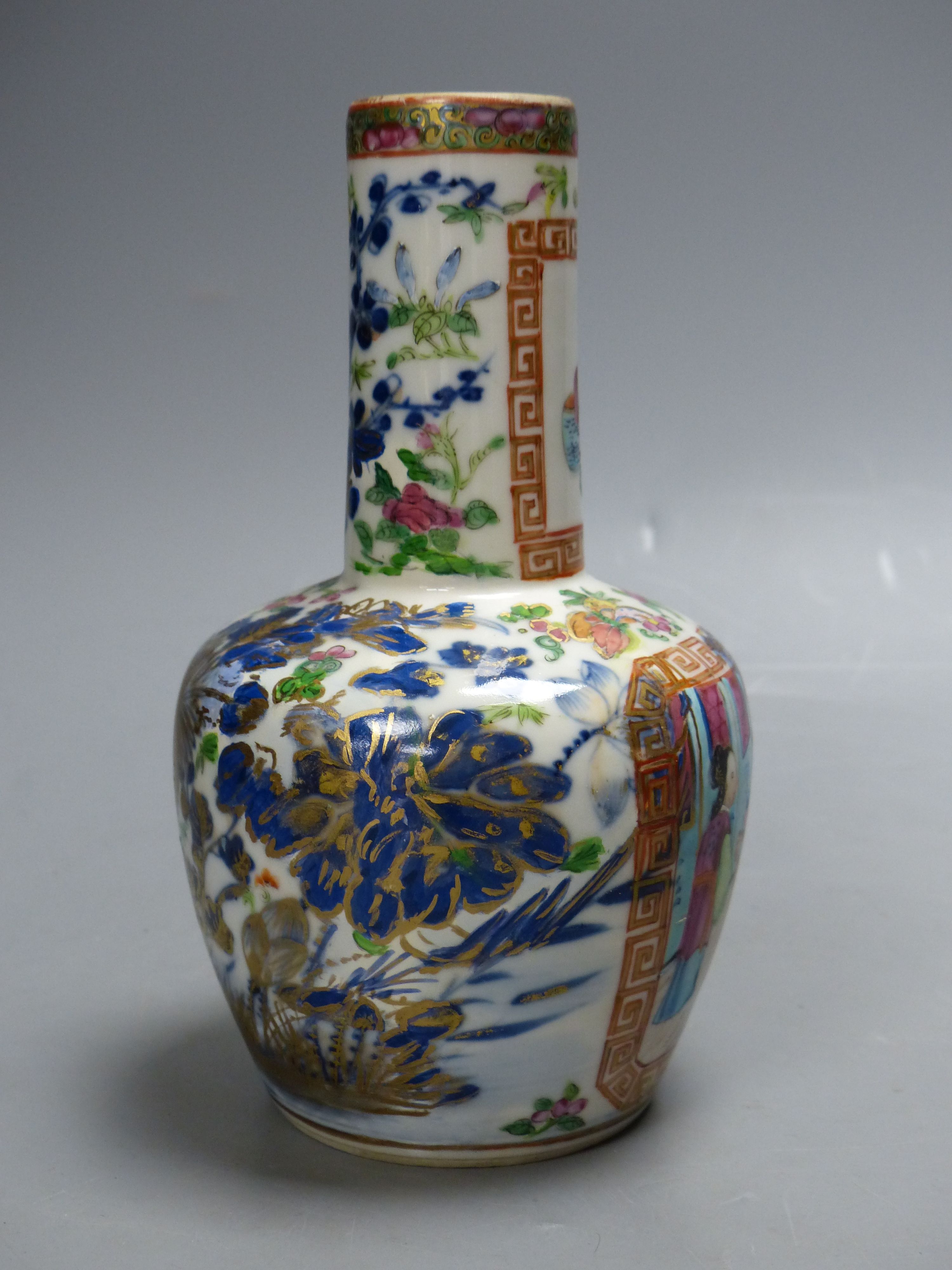 A Chinese famille rose bottle vase, Daoguang period, height 19cm (restored)